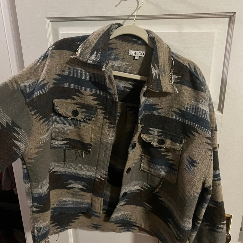 Jen & Co Aztec Button Down - Picture 2 of 3
